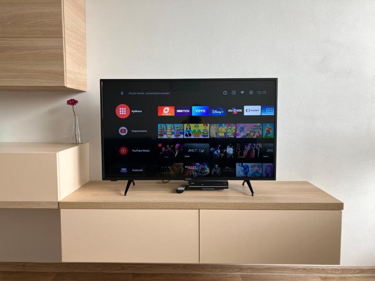 Apartman Vsemina 300 Екстер'єр фото